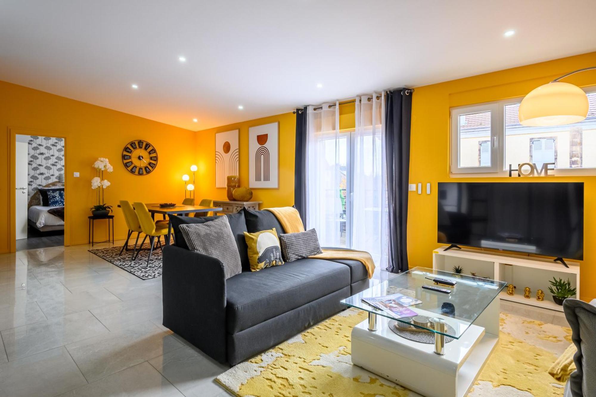 Le Charles Appartement Montbéliard Buitenkant foto