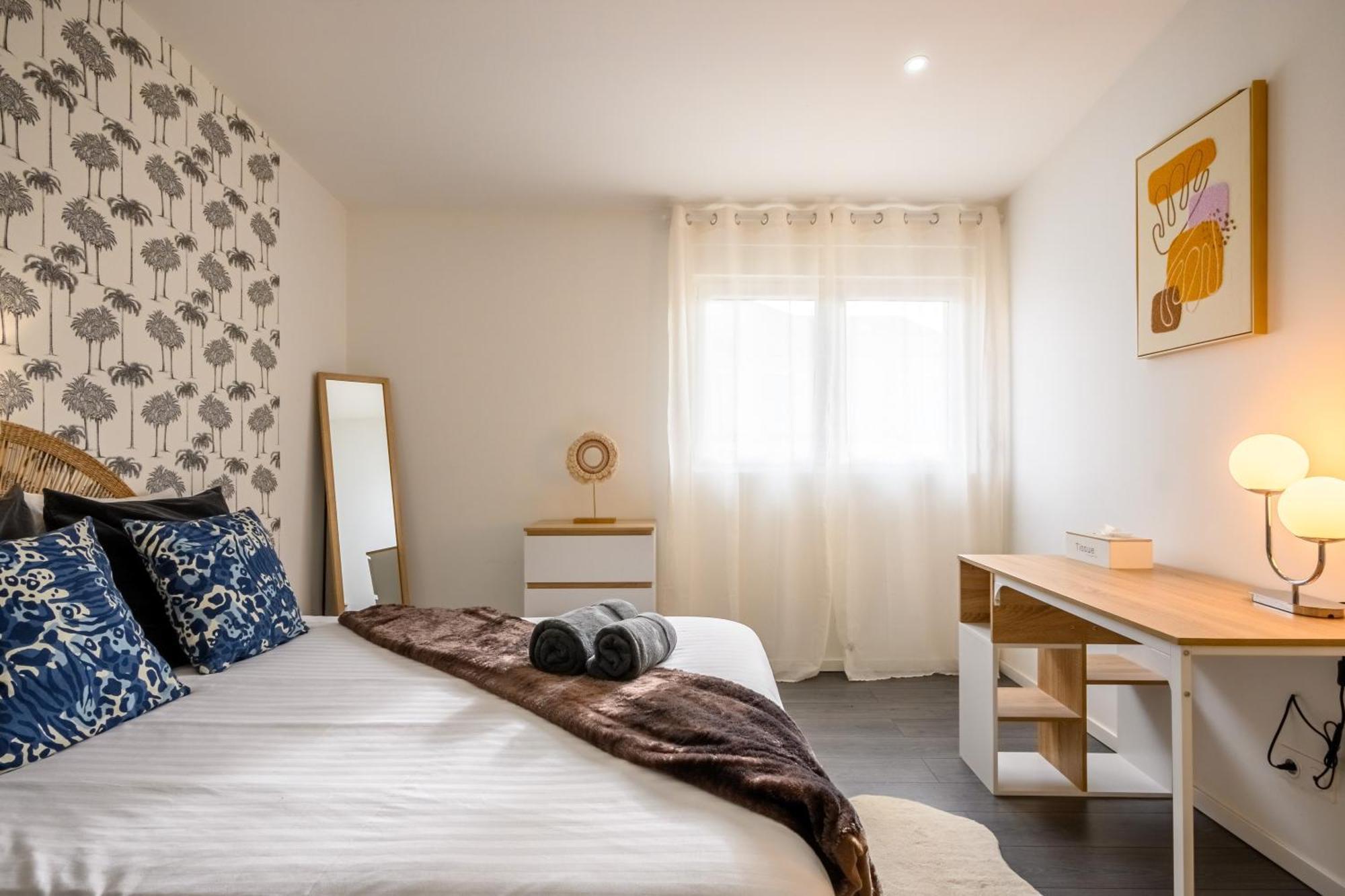 Le Charles Appartement Montbéliard Buitenkant foto