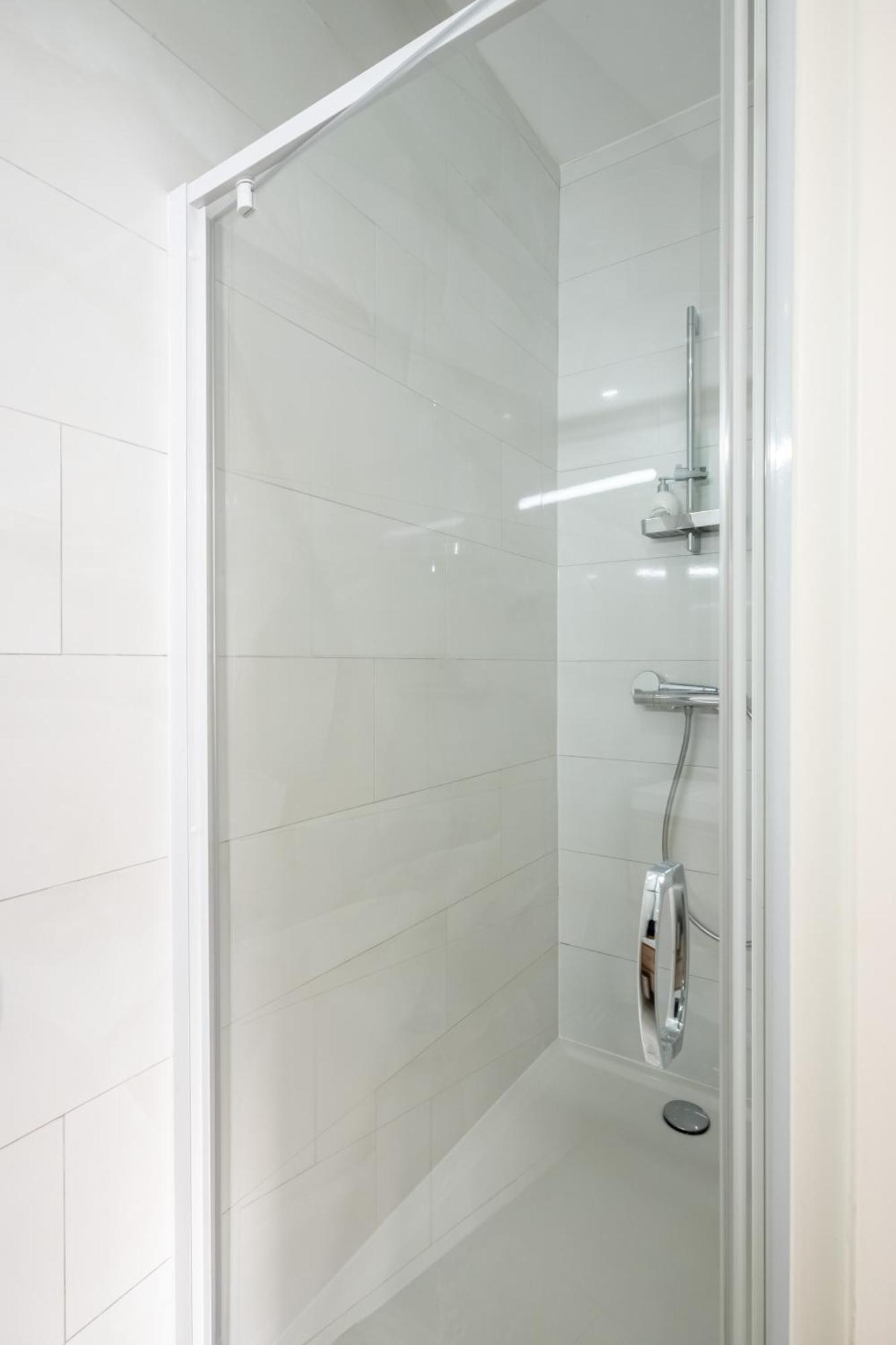 Le Charles Appartement Montbéliard Buitenkant foto